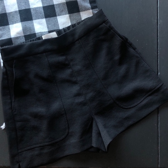 Aritzia | Shorts | Wilfred Welles Short 